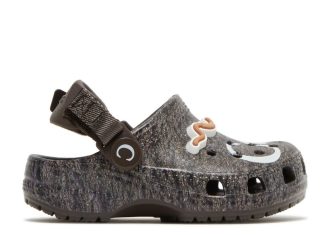 Anwar Carrots x Clog Kids „Soil – Espresso”