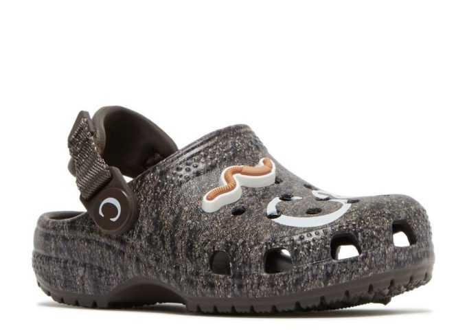 Anwar Carrots x Clog Kids „Soil – Espresso” Anwar Carrots x Clog Kids „Soil – Espresso”