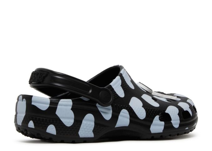 Awake NY x Classic Clog „Home Is Where The Heart Is – Black”