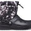 Cizme Crocs Classic Lined Neo Puff Tie Dye „Black White” 207328-001