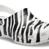 Crocs Classic Clog Animal Printing Sandale de plajă Negru Alb 206676-1DE