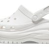 Crocs Classic Mega Crush Clog „Alb” 207988-100