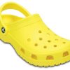 Crocs Classic Sandale Crocs Beach unisex galben strălucitor 10001-7C1 Crocs Classic Sandale Crocs Beach unisex galben strălucitor 10001-7C1