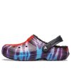 Crocs Classic Tie Dye Stay Warm Cosy Crocs Pantofi sport Unisex Purple Red 206341-988
