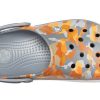 Crocs Crocband Printed Sandals Black Orange Camuflage „Black Orange” 205834-02Q Crocs Crocband Printed Sandals Black Orange Camuflage „Black Orange” 205834-02Q