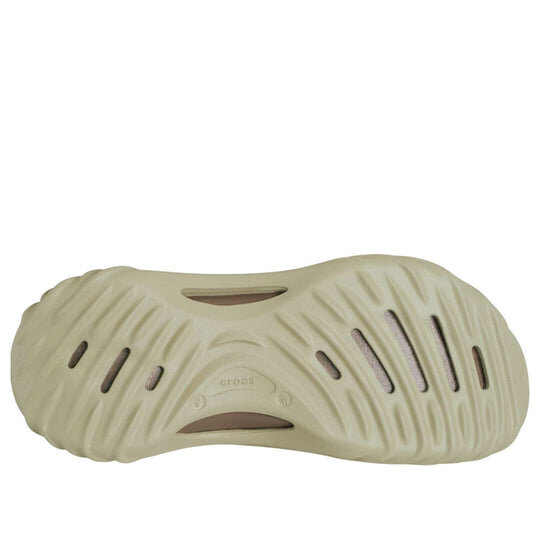 Crocs Echo Wave Clog „Moth” 210521-0LJ Crocs Echo Wave Clog „Moth” 210521-0LJ