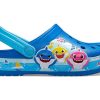 Crocs (PS) Funny Shark Small Crocs Outdoor Toc plat Beach Sports Sandale albastre 206704-4JL Crocs (PS) Funny Shark Small Crocs Outdoor Toc plat Beach Sports Sandale albastre 206704-4JL