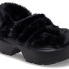 Crocs (WMNS) Saboți matlasați Stomp „Negri” 208938-001