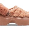 Crocs (WMNS) Sabot matlasat Stomp „Orange” 208938-2CC