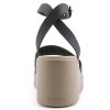 Crocs (WMNS) Sandale cu pană cu curele la gleznă Brooklyn „Black Beige” 209406-07H