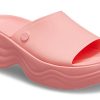 Crocs (WMNS) Skyline Slides „Guava” 208182-6UI