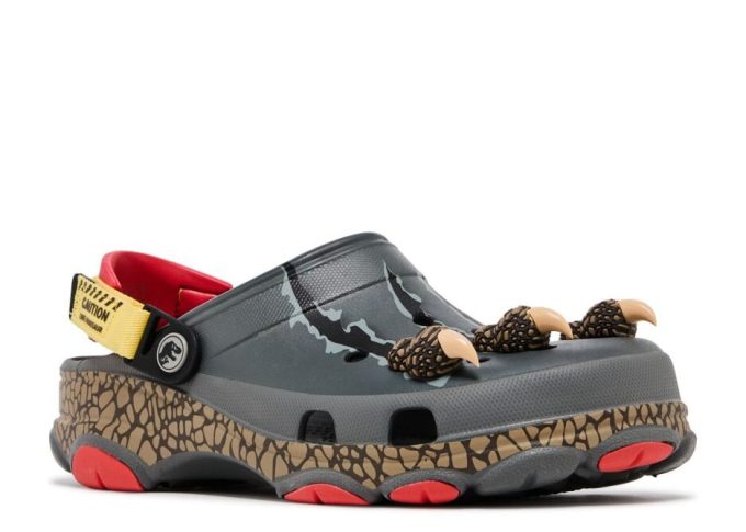 Jurassic World x Sabot All-Terrain „Atenție, dinozaur viu”