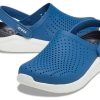 Pantofi Crocs LiteRide Flash Sandale albastre unisex 204592-4SB