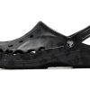Pantofi de plajă Crocs Classic Clog Unisex Negru 206230-95K