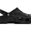 Pantofi de plajă Crocs Classic Clog Unisex Negru 206230-95K