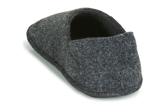 Papuci Crocs Classic Slipper Soft Sole Unisex Negri 205837-060 Papuci Crocs Classic Slipper Soft Sole Unisex Negri 205837-060