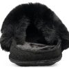 Papuci din blană Crocs (WMNS) „Negru” 205394-001
