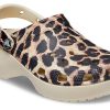 Platformă clasică Crocs (WMNS) „Leopard” 207844-2Y4