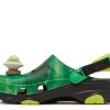 Ron English x All-Terrain Clog „Area 54 – Green Galaxy”