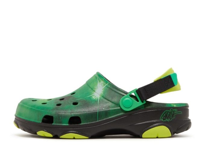 Ron English x All-Terrain Clog „Area 54 – Green Galaxy”