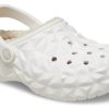Saboți Crocs Classic Lined Geometric „Albi” 210069-100