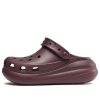 Saboți Crocs Classic Mega Crush „Dark Cherry” 207521-6WD