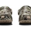 Saboți Crocs Classic Printed Camo „Maro” 894825