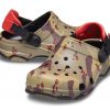 Saboți Crocs (GS) Classic All-Terrain Camo „Brown Green Black” 207327-960