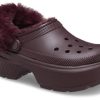 Saboți Crocs (WMNS) Stomp „Dark Cherry” 208546-6WD