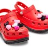 Saboți Crocs x Karol G Metal Hearts Classic 207696-8C1