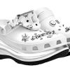 Saboți Crocs x MCM Mega Crush „White Silver” MEXDAMM08WT