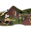 Saboți Crocs x Palace Classic „Jungle Camo” 207951-960