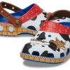 Saboți Crocs x Toy Story Classic „Woody” 209446-4GX