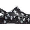 Saboți cu imprimeu sezonier Crocs Baya „Black Daisy” 206230-0ZI