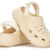 Sabot Crocs Classic Hiker Xscape „Vanilla” 208365-108