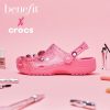 Sabot Crocs x Benefit Classic „Pink” 207550-669