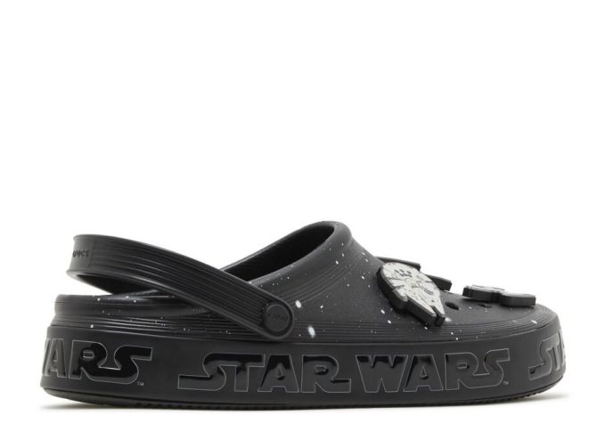 Sabot Star Wars x Off-Court „Galaxy, Far, Far Away”