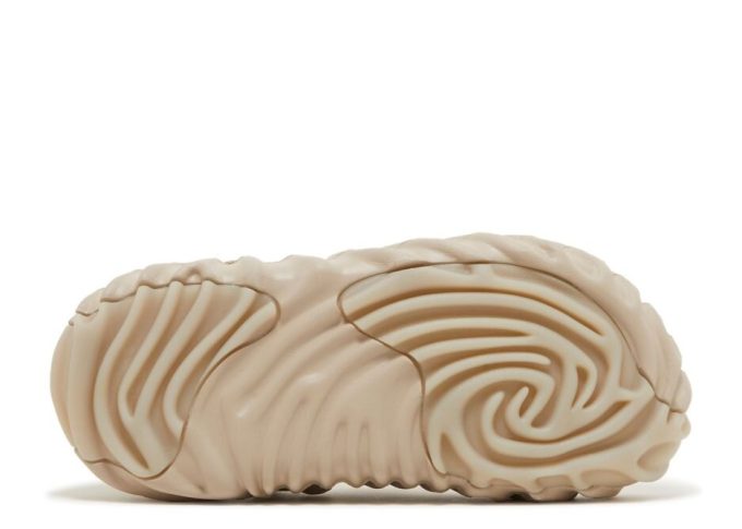 Salehe Bembury x Pollex Clog „Horchata”