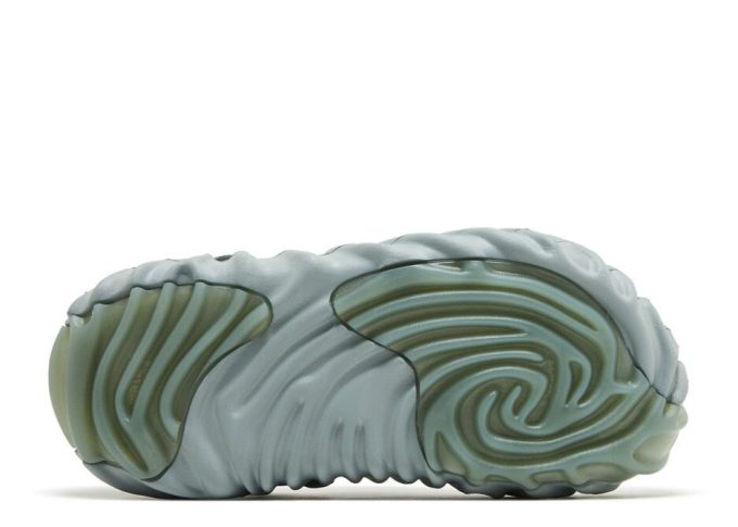 Salehe Bembury x Pollex Clog „Manta”