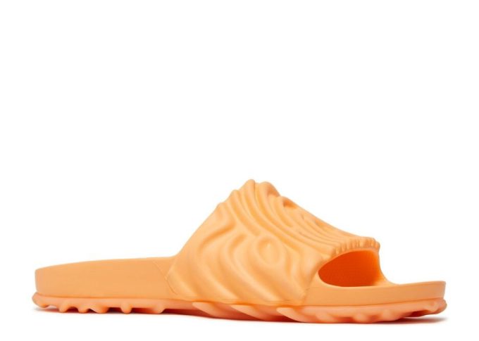 Salehe Bembury x Pollex Slide „Lapte de citrice”