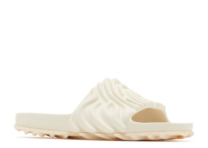 Salehe Bembury x Pollex Slide „Pastârnac”