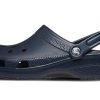 Sandale Crocs Classic Beach Unisex Albastru Negru „Blue Black” 10001-410 Sandale Crocs Classic Beach Unisex Albastru Negru „Blue Black” 10001-410