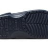 Sandale Crocs Classic Beach Unisex Albastru Negru „Blue Black” 10001-410 Sandale Crocs Classic Beach Unisex Albastru Negru „Blue Black” 10001-410