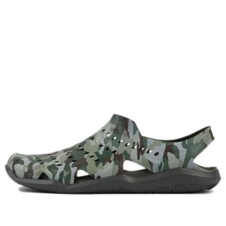 Sandale Crocs Swiftwater Camo Wave „Verde maro” 206010-97G