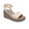 Sandale Crocs (WMNS) Brooklyn cu curea la gleznă „Cream White Brown” 209406-2DS