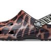Sandale de plajă Crocs Classic animal Unisex Negru 207840-0ZR Sandale de plajă Crocs Classic animal Unisex Negru 207840-0ZR