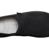 Slip-on Crocs Reviva Suede „Negru” 205808-060